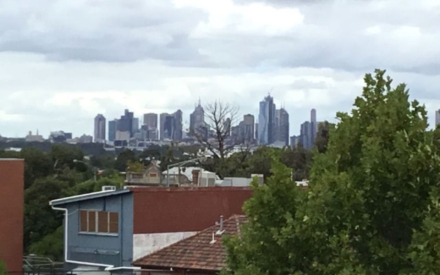 Essendon Sub-Penthouse on Napier