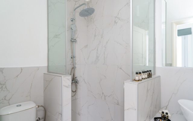 Mr & Mrs White Paros Suites & More