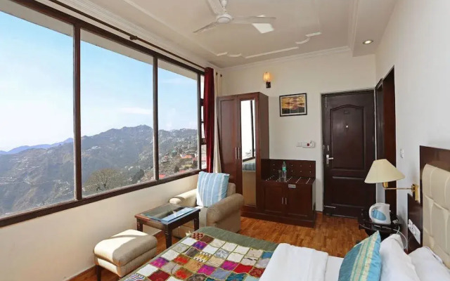 OYO 2366 Hotel Vaydantaa