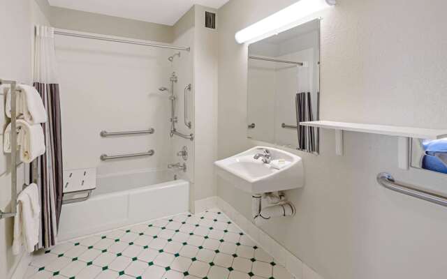 La Quinta Inn by Wyndham Phoenix North