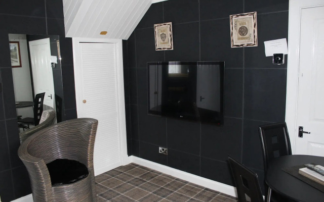 Pitfaranne Guest House