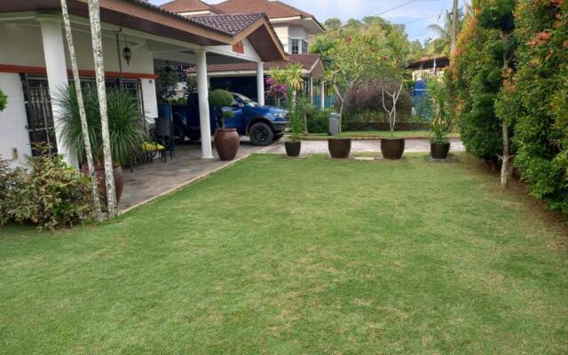 Homestay PD Villa 969 with Private Pool