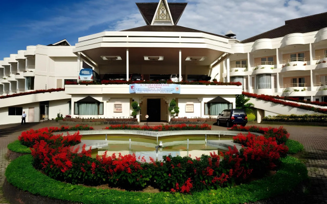 Grand Mutiara Hotel