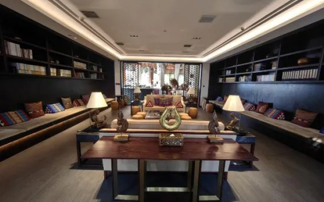 Holiday inn Tai Lai La