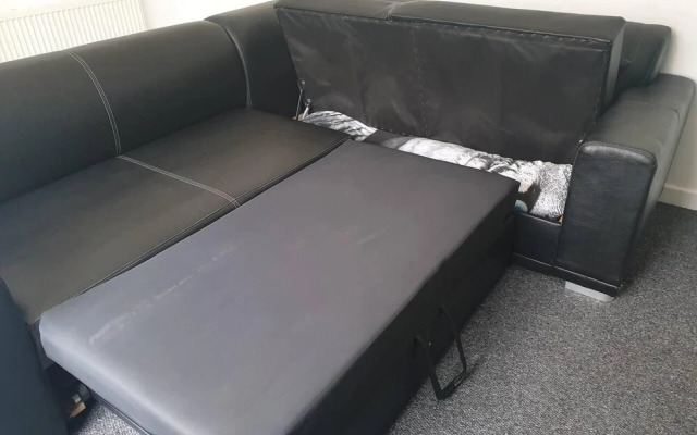 Sleeps 6, Guests&contractors, Wi-fi, Free Parking