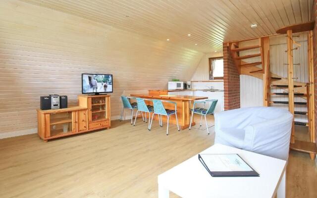 An der Steilküste Finnhütte 02