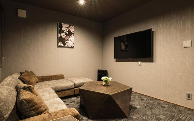 GRAND BASE Haruyoshi