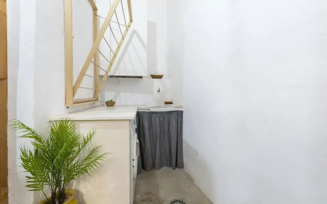 Casc Antic in Javea With 2 Bedrooms and 1 Bathrooms