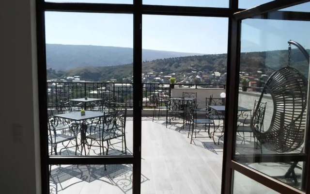Avlabari Terrace