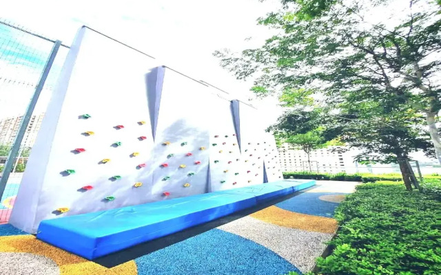 OYO Home 90948 Irishe Homestay Penang City Seaview