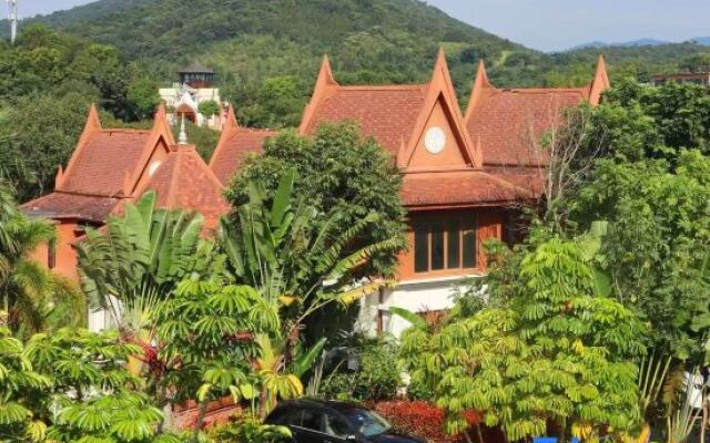 Santa Bara Fanye Residence