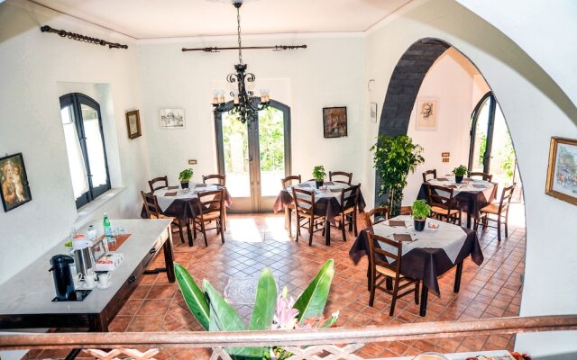 La Casa Rosa