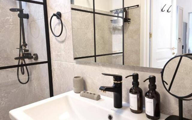 Luxury 5 Stars Home In Prime Location Tbilisi