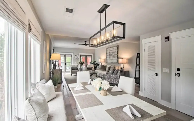 Pet-friendly Villa w/ Balcony in Bluffton!