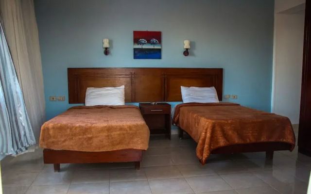 Boulevard Apartment Hotel