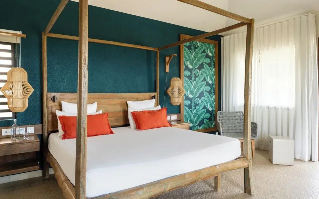 Constance Tekoma. Rodrigues