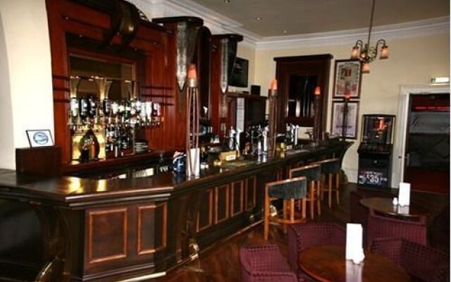 The New Staincliffe Hotel