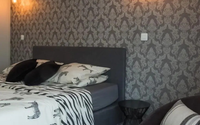 Maison .’Eau Mer.’