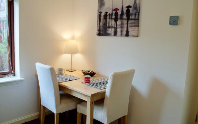 Ground Floor Flat In Edinburgh
