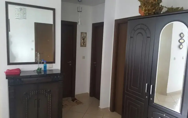 Mangle vue sur Piscine