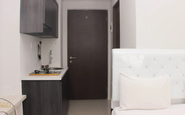 New Furnished And Comfy Studio At Transpark Juanda Bekasi Timur Apartment – Guest Rooms – Bekasi