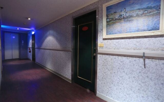 Kings Hotel