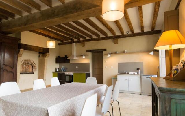 Gîte Bazouges-sur-le-Loir, 5 pièces, 8 personnes - FR-1-410-230