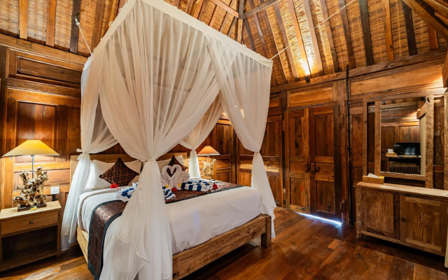 Madani Antique Villas