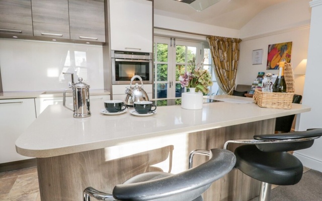 The Bolt Hole