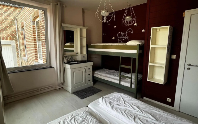 Ardennes farmhouse with heated indoor pool and bubble bath