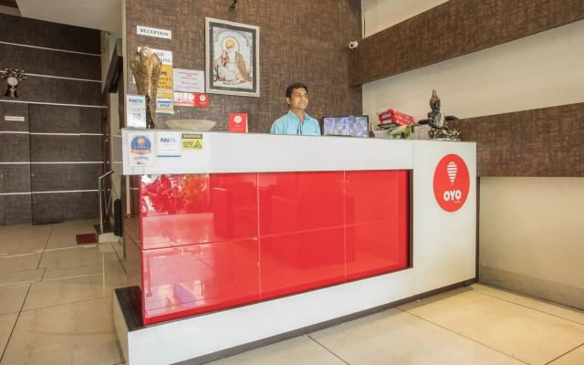 Capital O 4042 Hotel Mehar Residency