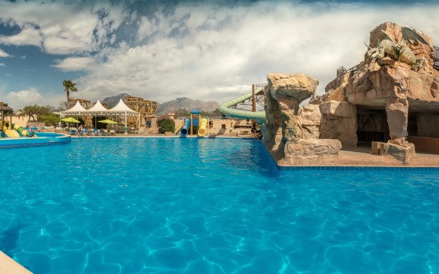 Magic Robin Hood Waterpark Lodge Resort
