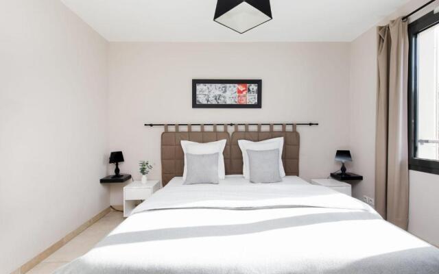 3 Bedrooms: 200m From Croisette