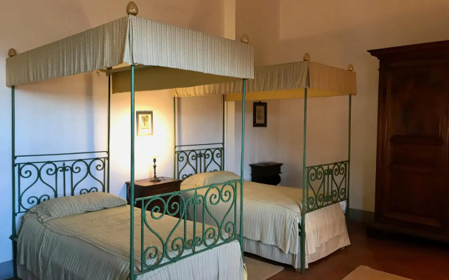 Castello Lorenzo Heart of Tuscany Renaissance Villa With Pool