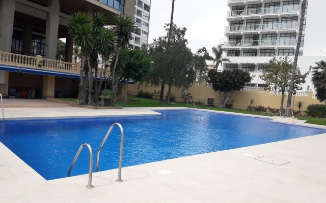 Apartment with One Bedroom in Benalmádena, with Wonderful Sea View, Pool Access, Balcony - 550 M From the Beach