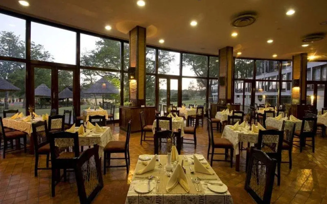 Hwange Safari Lodge