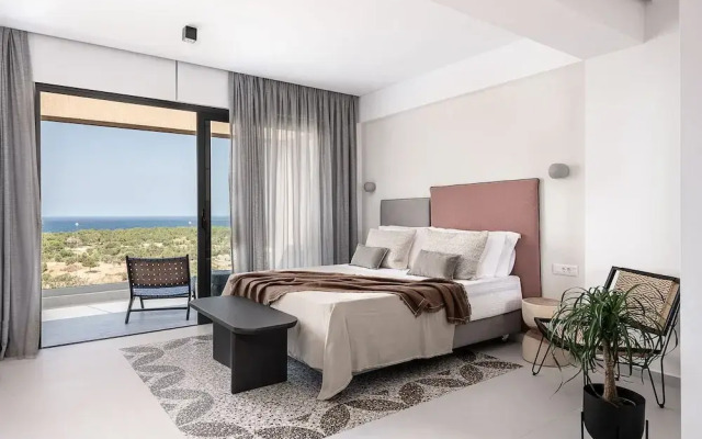 Nuovo Luxury Suites