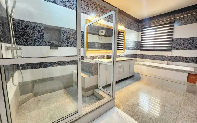 Zion Residence