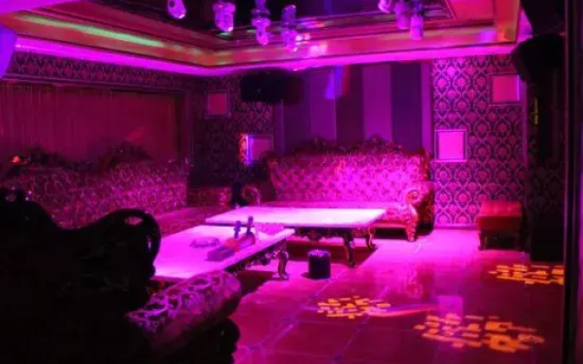 Gezi Hua Grand Hotel