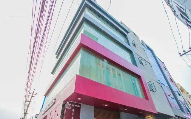 Stay Bridge Vibe by OYO Rooms