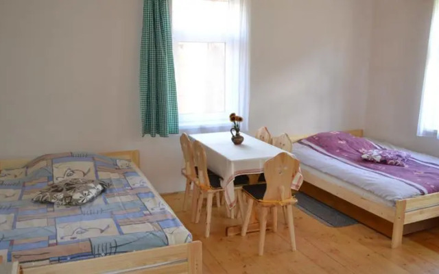 Old Cottage Advocate