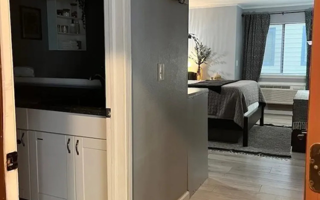 Cozy Private Studio Near Denver - Prime Location