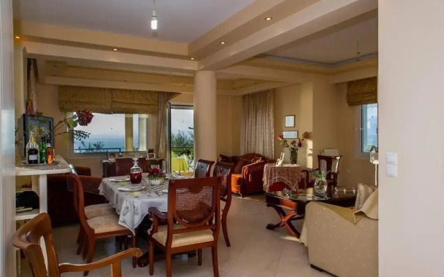 Verga Majestic Sunsets - Villa Close to the Beach