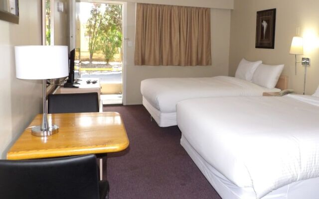 Okanagan Lakefront Resort
