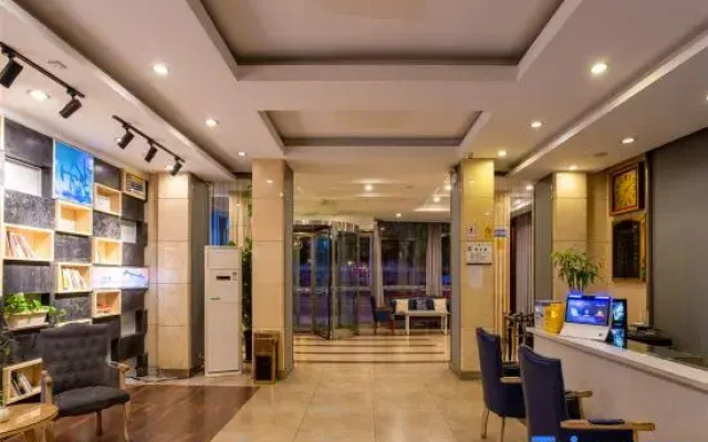 Pai Hotel （Puyang Daqing Road store)