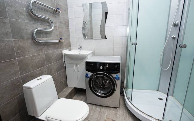 Pritomskij 15/1 Odnokomnatnye apartamenty -studija rjadom s Ledovym dvortsom