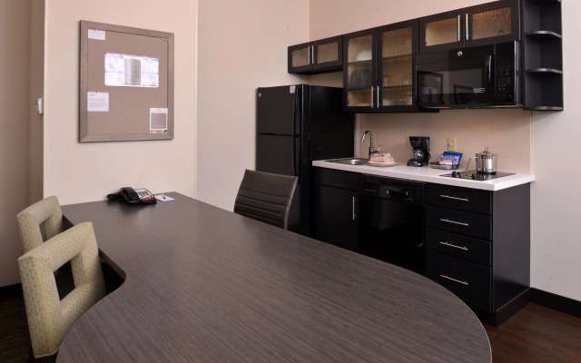 Candlewood Suites MORGANTOWN-UNIV WEST VIRGINIA by IHG