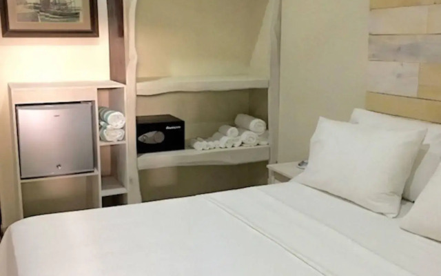 Ten North Tamarindo Beach Hotel