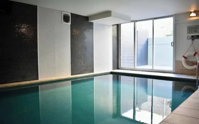 Hotel 1-bed Apartment in Beautiful South Yarra