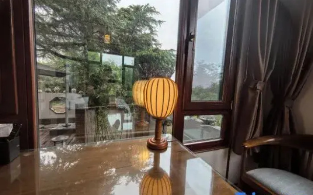 Jinan Huiyan Mountain Residential Residence